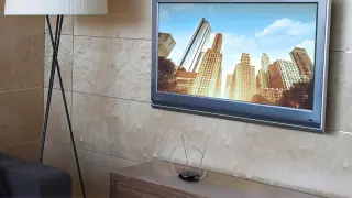Eight Indoor TV Antennas That Actually Deliver Local Channels