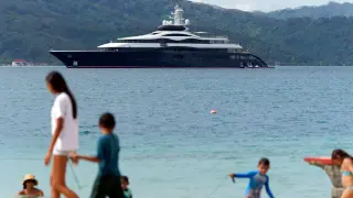 Alaskan distress call scrutiny as Zuckerberg’s yacht reportedly passes by stranded skiff