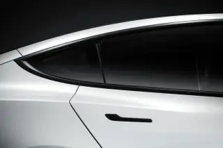 Tesla Recalls About 3 Million China Cars for Door-Handle Fixes with OTA Update and Stickers