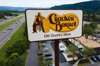 Cracker Barrel Chief Exits After Backlash Over Rebrand and Sluggish Sales