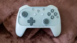 EasySMX S10 Lite Review: A Budget Switch 2 Controller with a Confusing Faceplate