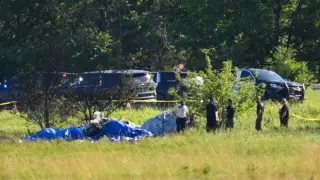Deadly skydiving crash renews push for stricter FAA oversight
