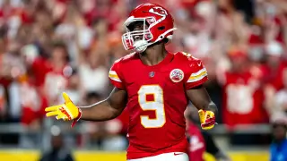 Walker III leads NFL in rushing, but QBs dominate Week 7 MVP rankings