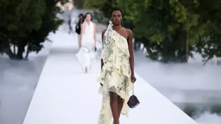 Paris Fashion Week 2026: Celine Dion Returns, Dior Debuts, and Stars Fill the Front Row