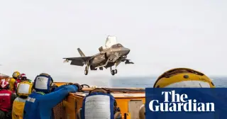 US troops suffer rising injuries as Iran’s reprisals target partners and Hormuz shipping tightens