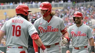 Phillies rally from 5-0 deficit to beat Twins 7-5 on Bohm's big night