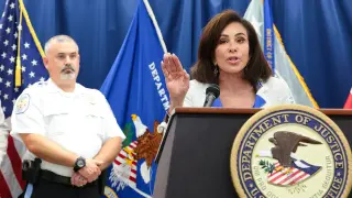 Trump presses Pirro to reexamine Reflecting Pool vandalism case after indictment dismissal