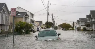 Nor'easter Kills One, Floods Jersey Shore, and Disrupts East Coast Travel