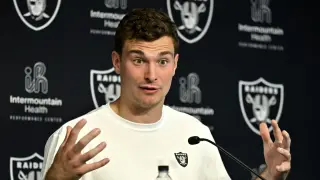 Mendoza's Curiosity Prompts Raiders to Rework Offensive Plan