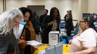 The Hiring Shuffle: AI Tools, Ghost Jobs, and Growing Job-Seeker Distrust