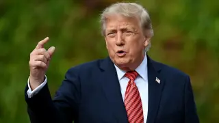 Trump Discloses 1,156 July Trades, Including Major Microsoft and Amazon Sales