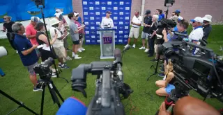 Giants practice amid Quest Diagnostics renovations in New Jersey
