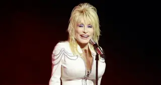 Dolly Parton Bids a Private Nashville Farewell