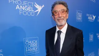 Chuck Lorre Delivers Blunt Political Jabs at Trump and RFK Jr. During Charity Gala