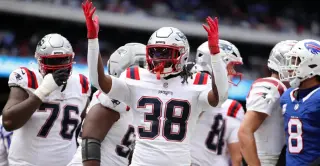 Patriots Defeat Bills 29-26 in Highmark Stadium Debut, Halting Losing Streak