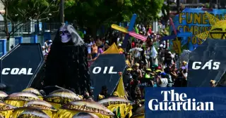 Colombia launches global push to move beyond fossil fuels at Santa Marta
