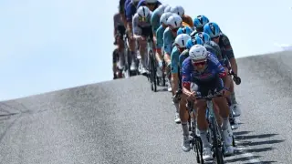 Bike Racing as Chess: The Game Theory Behind Tour de France Breakaways