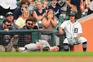 Gelof Files Suit Against Tigers Over Comerica Park Fence Injury