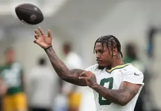 Schlereth Urges NFL to Ban Josh Jacobs After Arrest