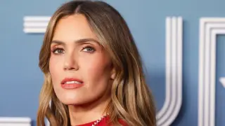 Mandy Moore Embraces Postpartum Reality After 3 Kids