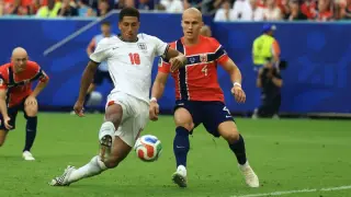 Bellingham braces England into World Cup semis after dramatic win over Norway