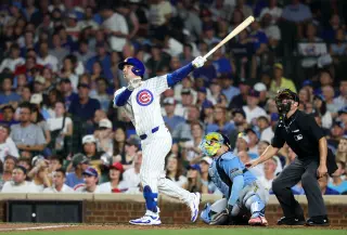 Cubs erupt with nine homers in 17-3 rout of Brewers at Wrigley