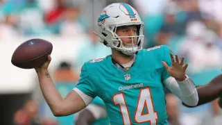 Dolphins ship Quinn Ewers to Jaguars for 2028 sixth-round pick