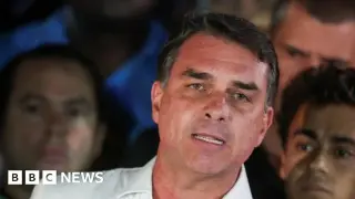Brazilian authorities cancel Flávio Bolsonaro's passports after he ignores court order