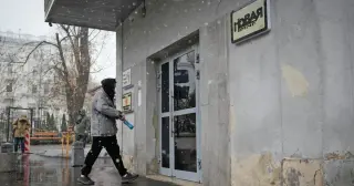 Novaya Gazeta to Cease Operations on November 9 After State Coercion