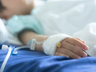 Study Identifies Early Biological Markers Linked to Childhood Cancer