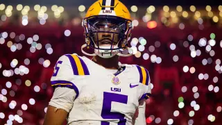 LSU Fans React to Jayden Daniels Video Board Image Amid No. 5 Jersey Dispute