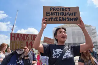 SCOTUS weighs birthright citizenship challenge to Trump order