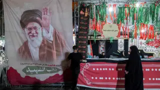 Iran Sets Hormuz Red Line, Vows Retaliation Over US Threats