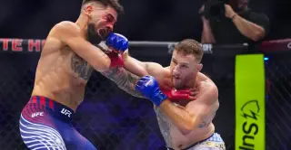 Gaethje exposes Topuria's predictable rhythm to win UFC lightweight title