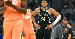 Cavs Consider All-In Move as Bucks Open to Giannis Trade