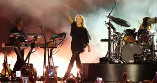 Miley Cyrus Confronts Critics at Hollywood Bowl, Admits Near-Quit