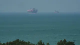 U.S.-Iran clash tests plan to open Strait of Hormuz shipping lane
