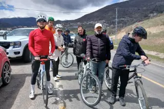 Turkey dismisses cycling-enthusiast governor after viral shorts photo