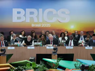 BRICS Expands, Yet Struggles to Map a Unified Challenge to the West