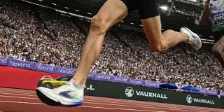 Kerr Breaks Mile World Record with Custom-Built Spike Aimed at World-Record Pace