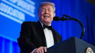 Trump’s WHCD set falls flat as he targets media