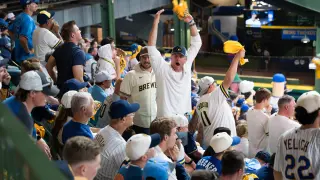 Brewers Fans Flock to Tampa for Affordable World Series Tickets