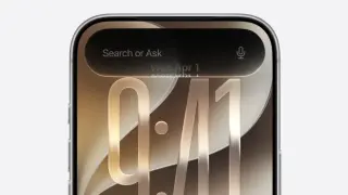 Siri AI Edges Gemini for Quick Answers, Gemini Leads in Deep Research on iPhone