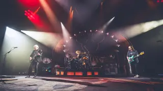 Aimee Mann Sings Rush’s Time Stand Still in Neil Peart Tribute at LA Opener