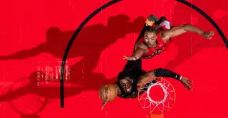 Cavs squander Game 4 as Raptors grind out 93-89 win on second chances