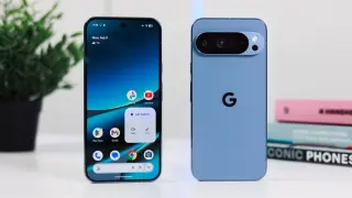 September Pixel Update Locks Out Some Users, Sparking Data Recovery Concerns