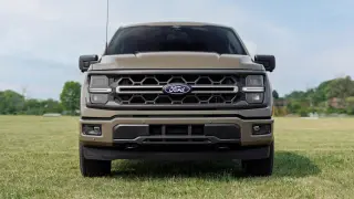 Ford F-150 2027: V8 for Every Trim, Plus a Carhartt Edition