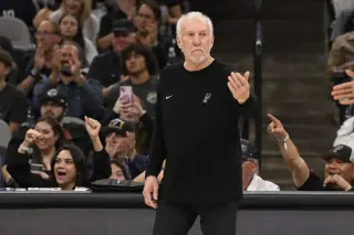Popovich’s Plane Pep Talk Sparks Spurs’ Finals Push