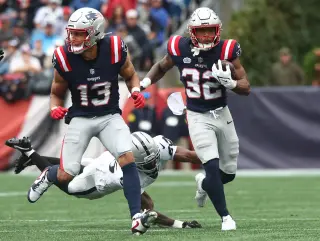 Patriots' Week 1 Plan Shaken as Henderson Out vs. Seahawks