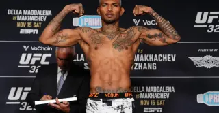 Backup fighter Morales faces steep week-long weight cut for UFC 330